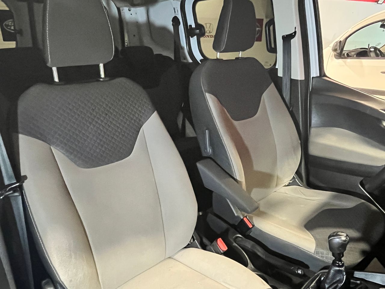 Foto Ford Transit  Courier 23