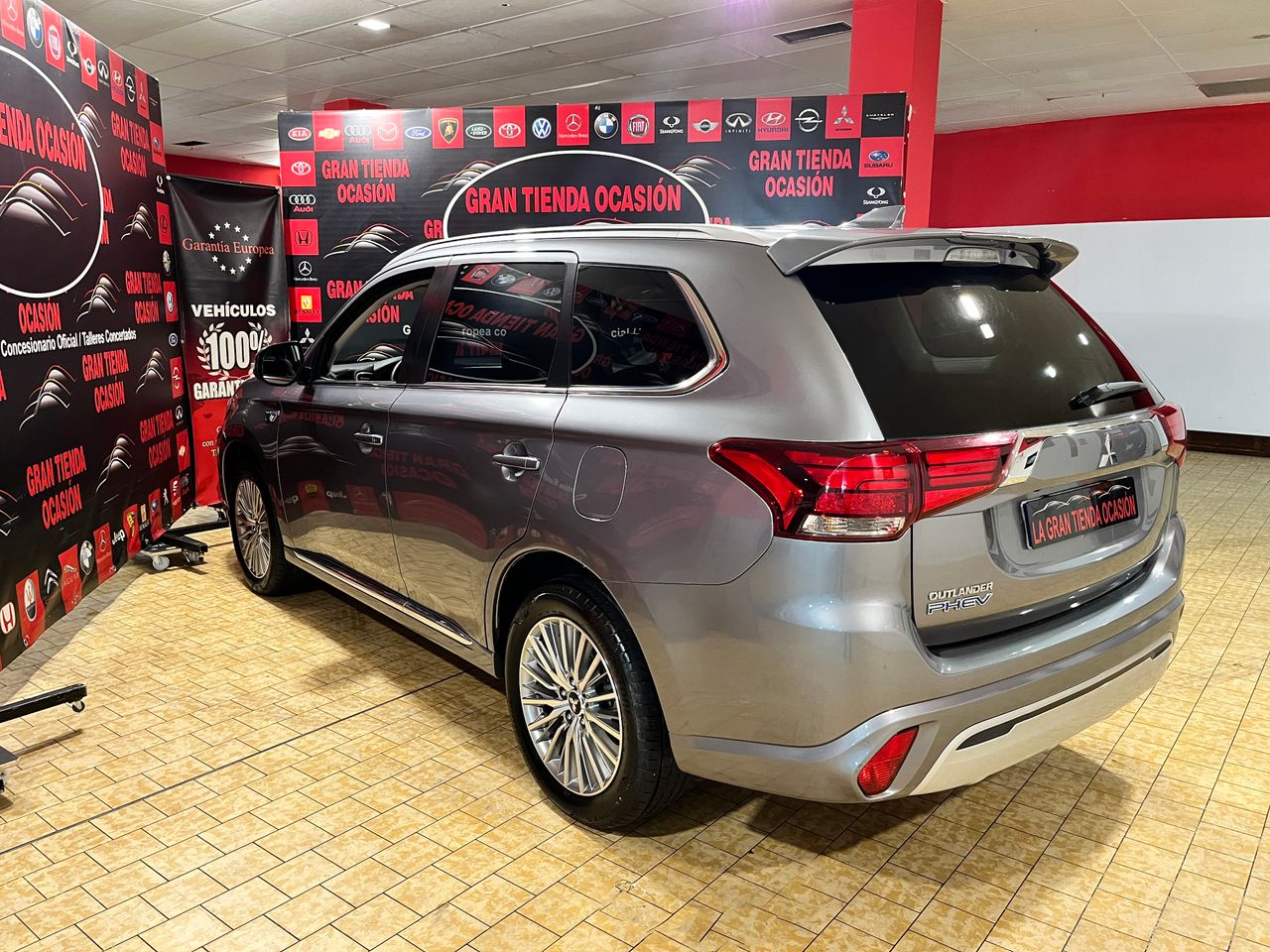 Foto Mitsubishi Outlander 14