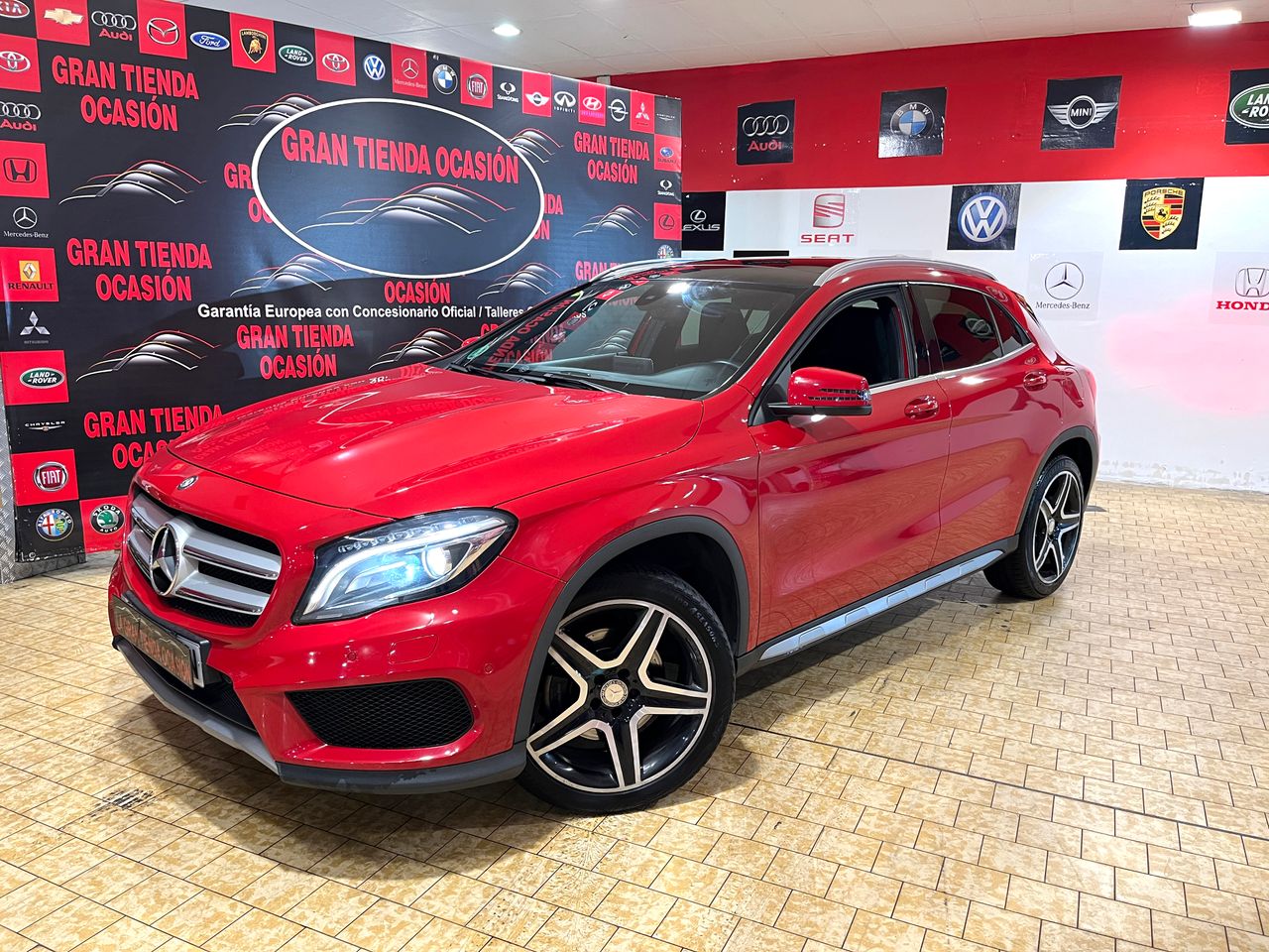 Foto Mercedes-Benz Clase GLA 2