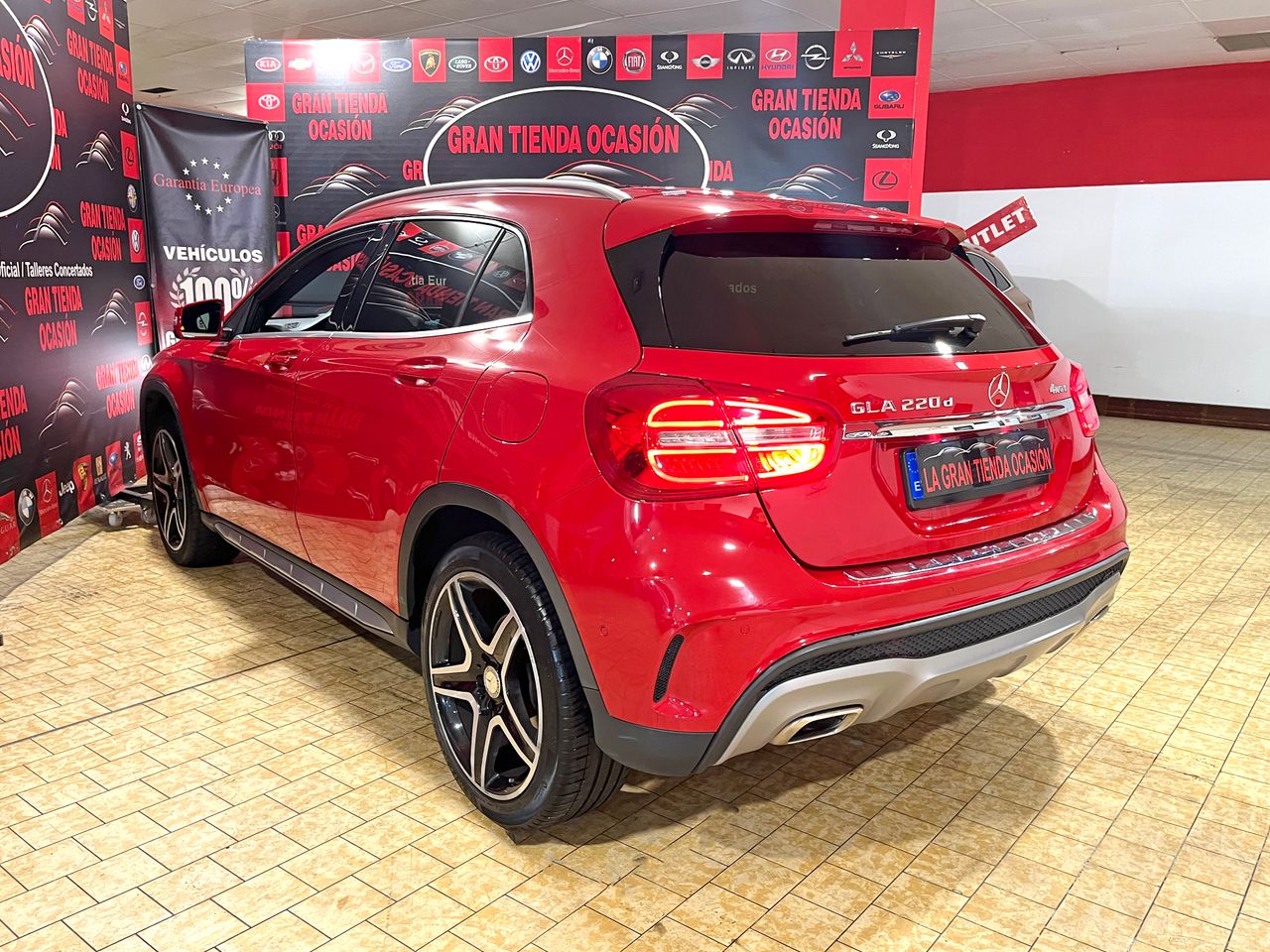 Foto Mercedes-Benz Clase GLA 10