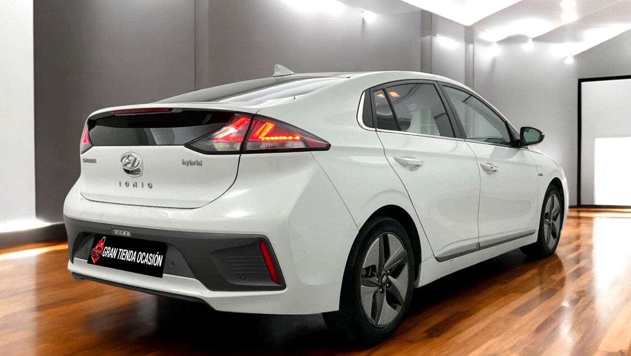 Foto Hyundai IONIQ 3