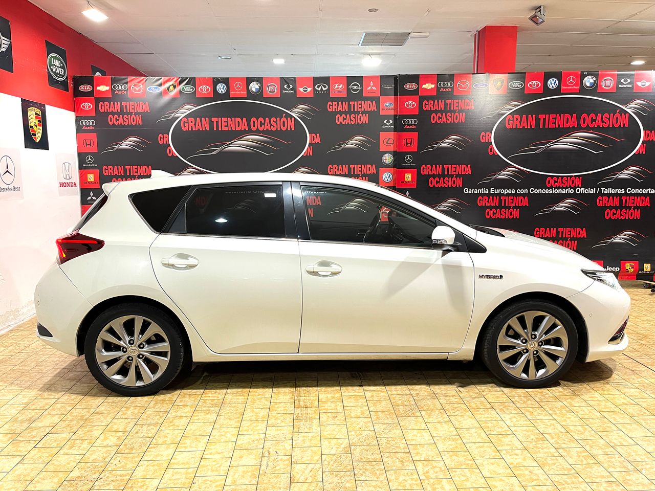 Foto Toyota Auris 8