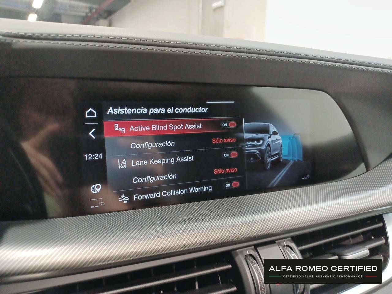 Foto Alfa Romeo Stelvio 16