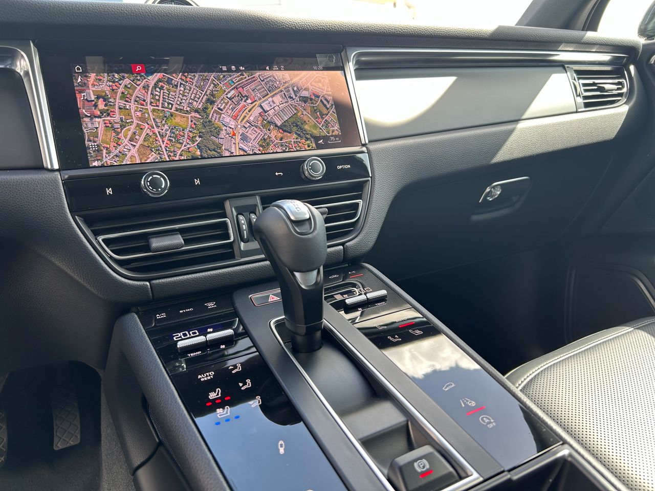 Foto Porsche Macan 30