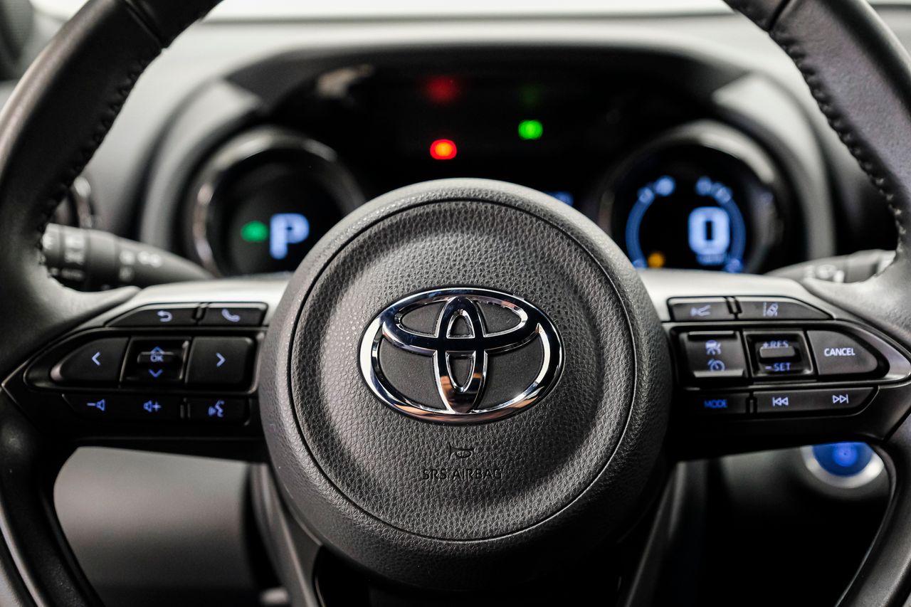 Foto Toyota Yaris 17