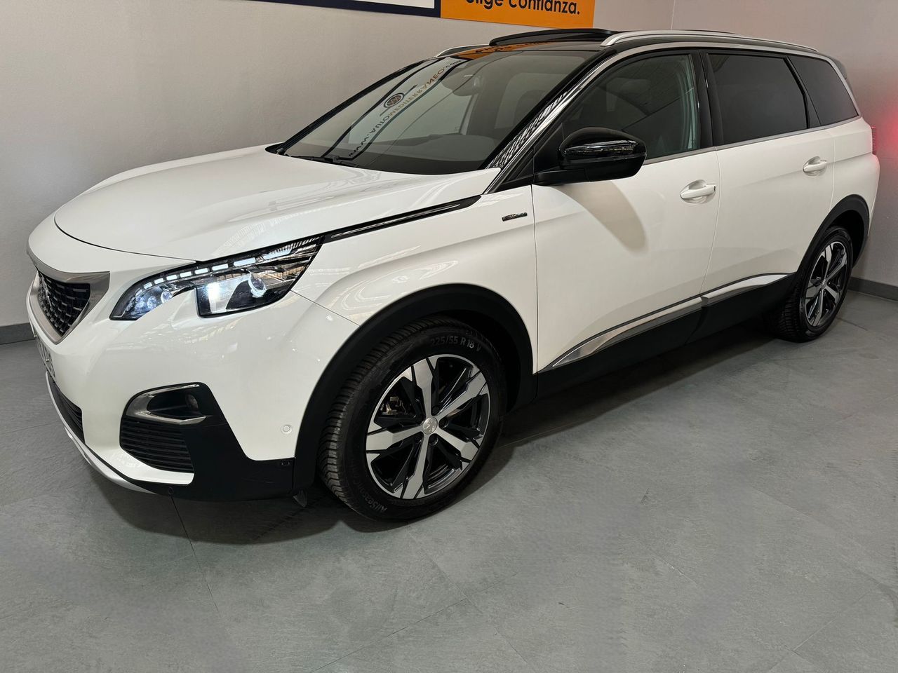 Foto Peugeot 5008 36