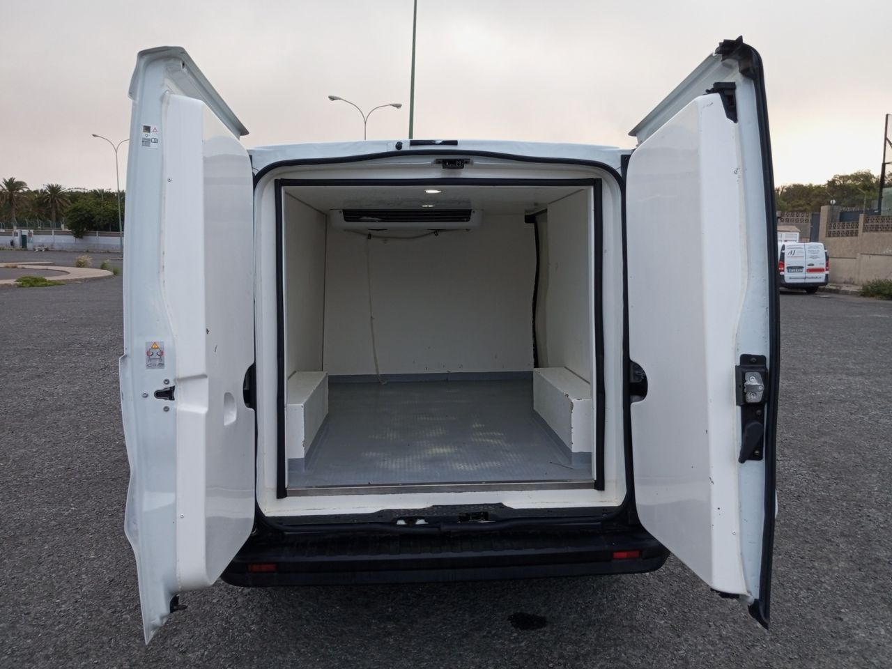 Foto Renault Trafic 23