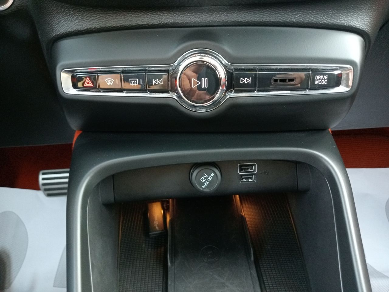 Foto Volvo XC40 15