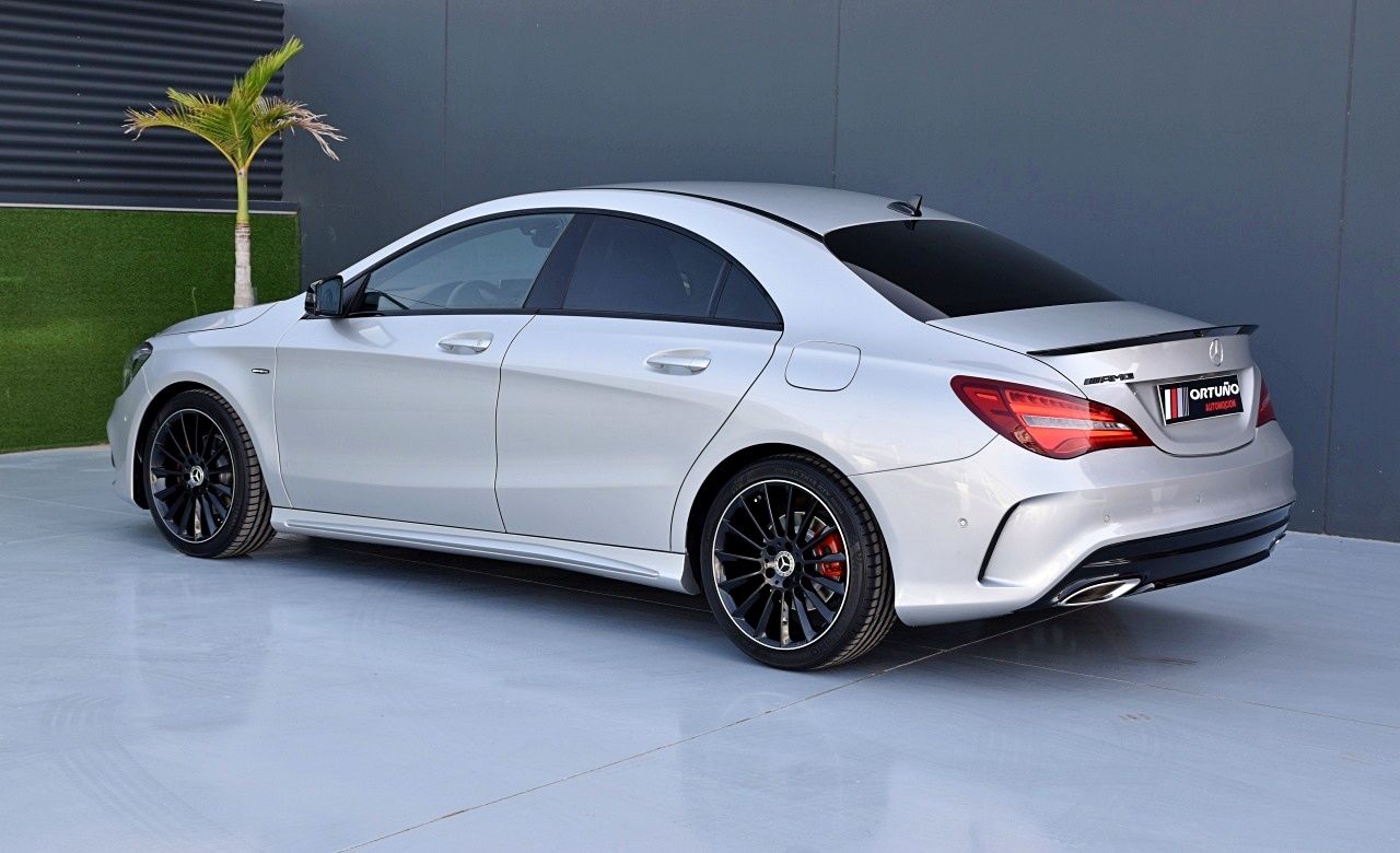 Foto Mercedes-Benz Clase CLA 62