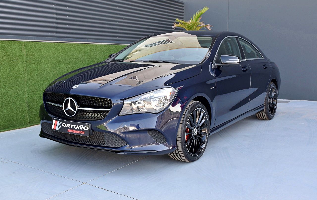 Foto Mercedes-Benz Clase CLA 11