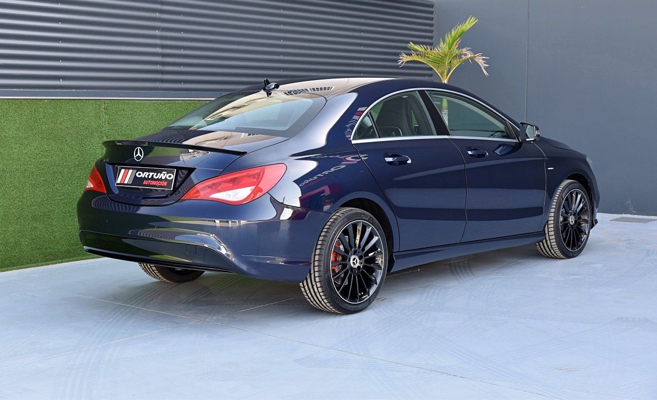 Foto Mercedes-Benz Clase CLA 36