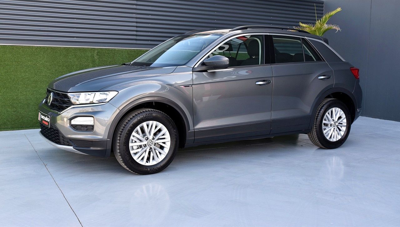 Foto Volkswagen T-Roc 22