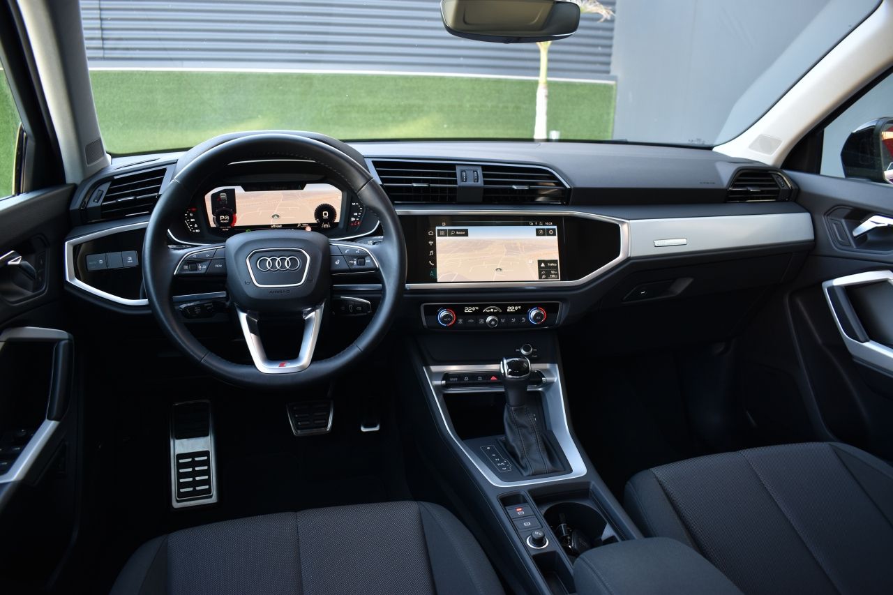 Foto Audi Q3 74