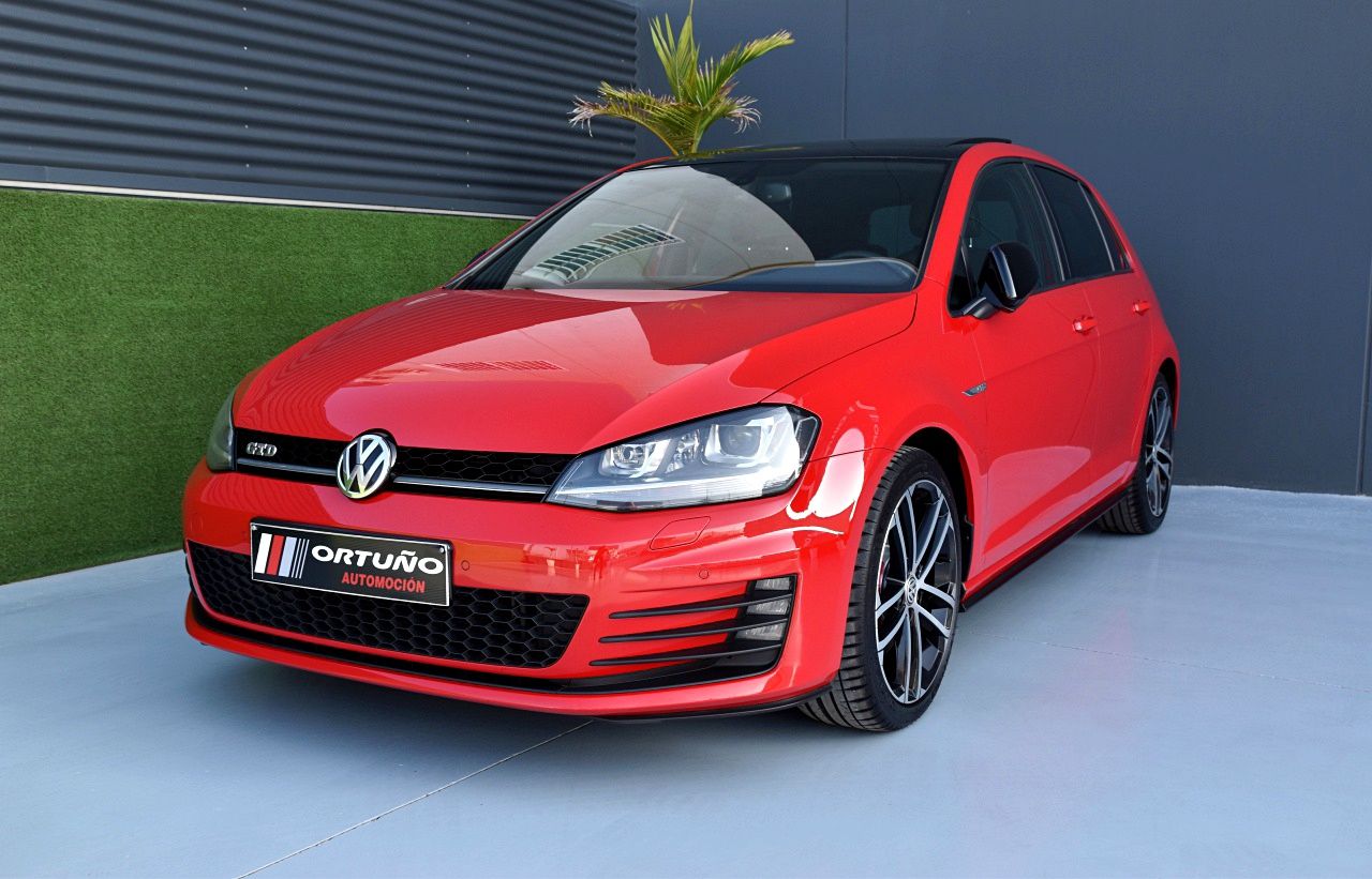 Foto Volkswagen Golf 15