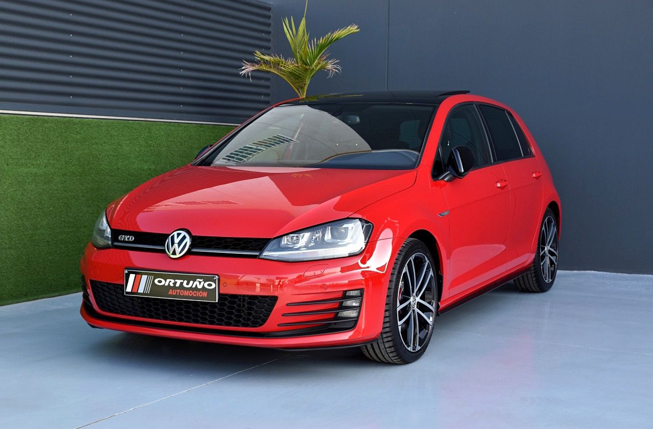 Foto Volkswagen Golf 21