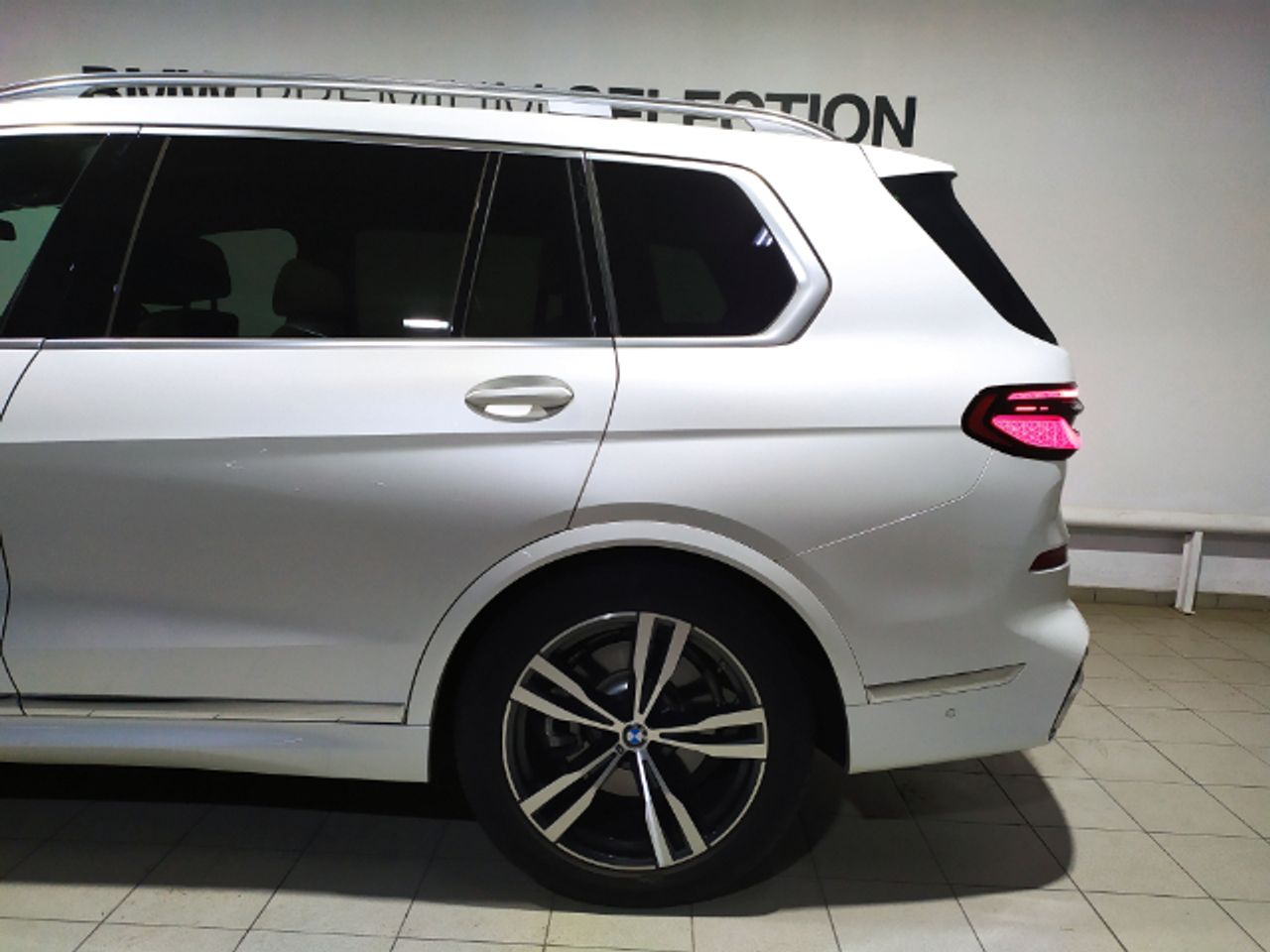 Foto BMW X7 14