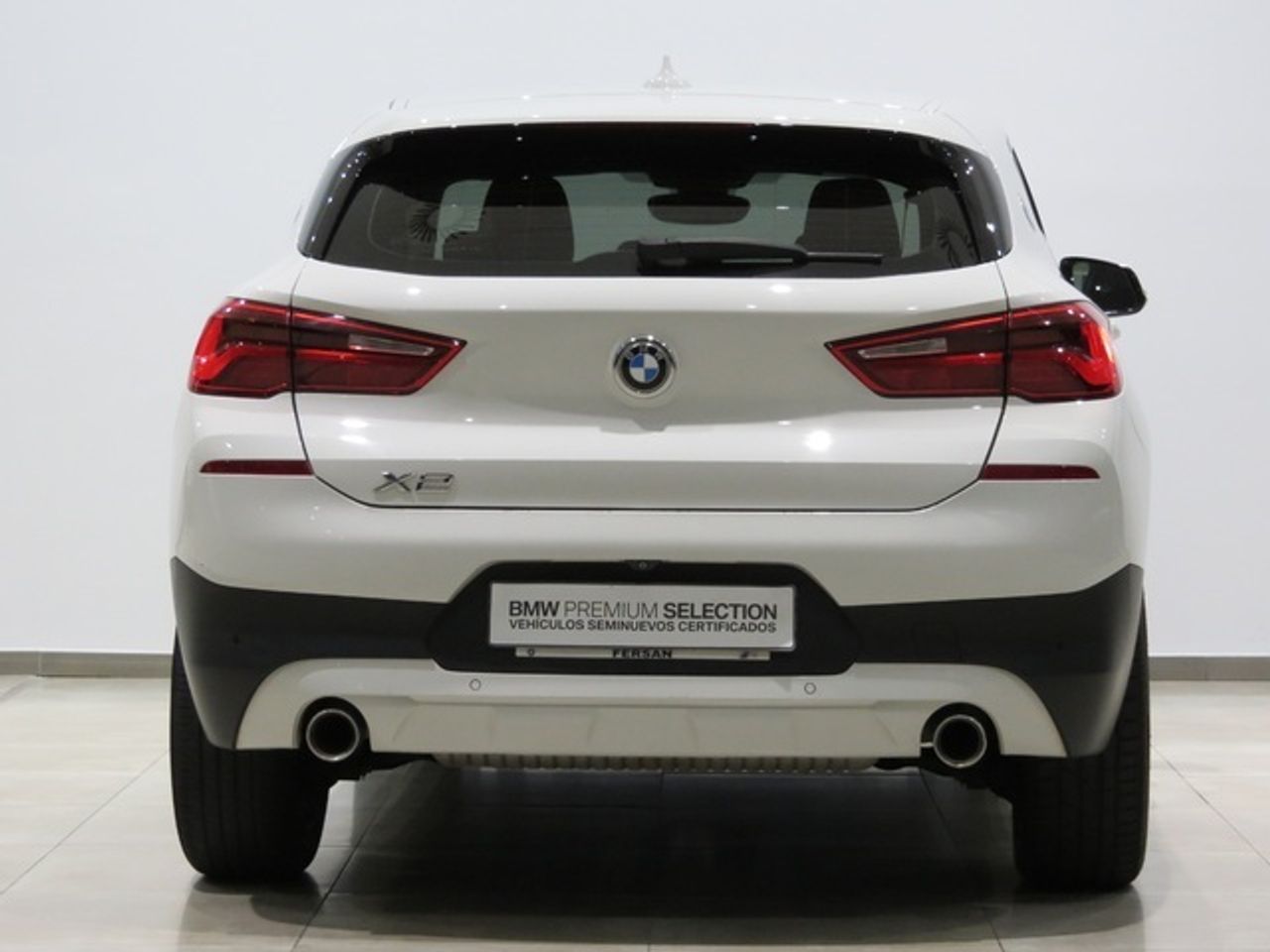 Foto BMW X2 4