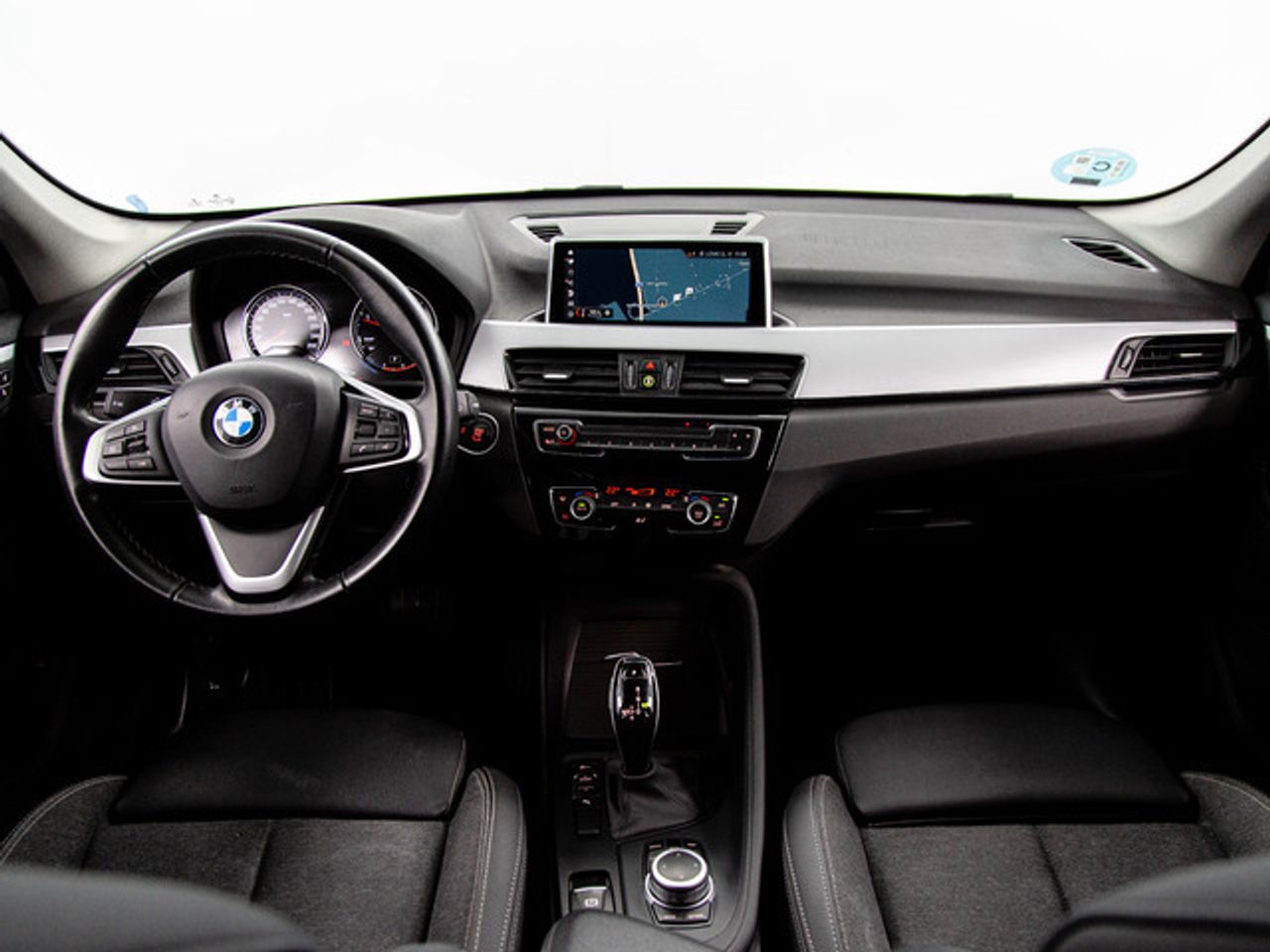 Foto BMW X1 7