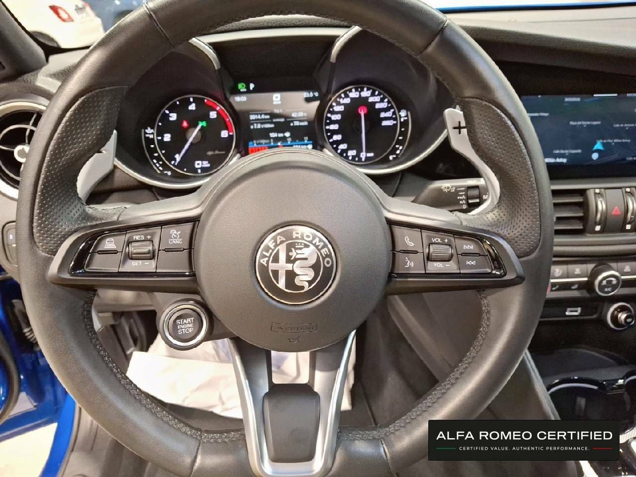 Foto Alfa Romeo Giulia 13