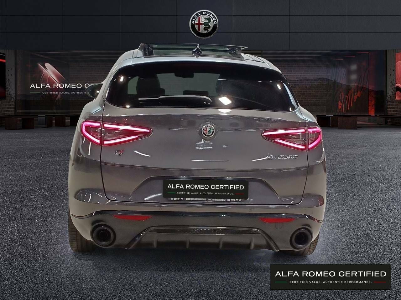 Foto Alfa Romeo Stelvio 5