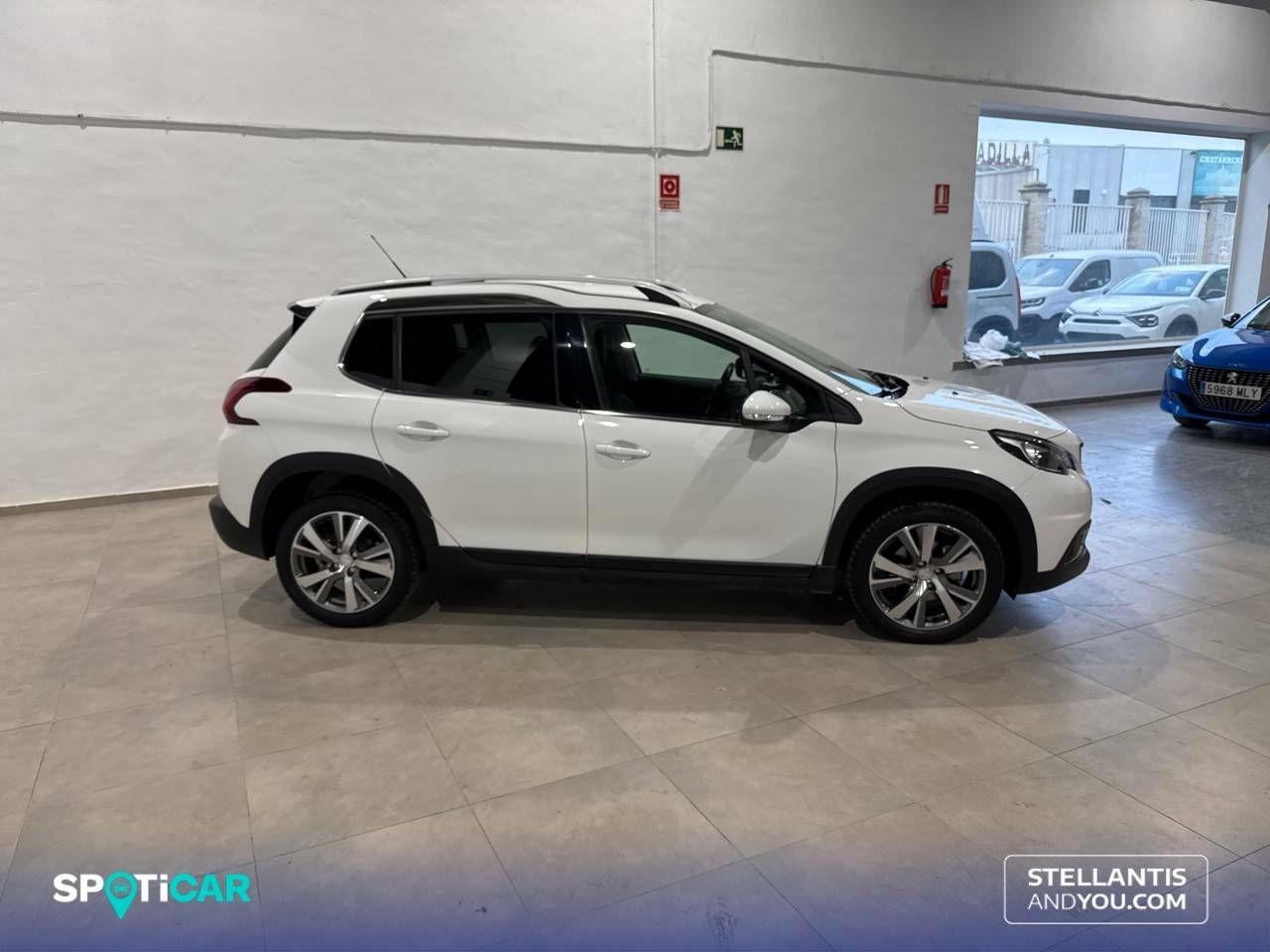 Foto Peugeot 2008 4