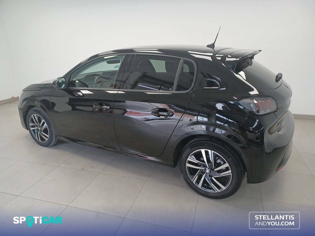 Foto Peugeot 208 6