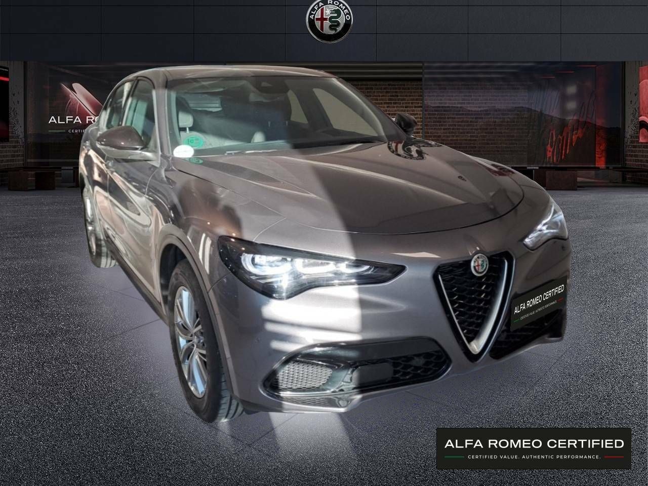 Foto Alfa Romeo Stelvio 3