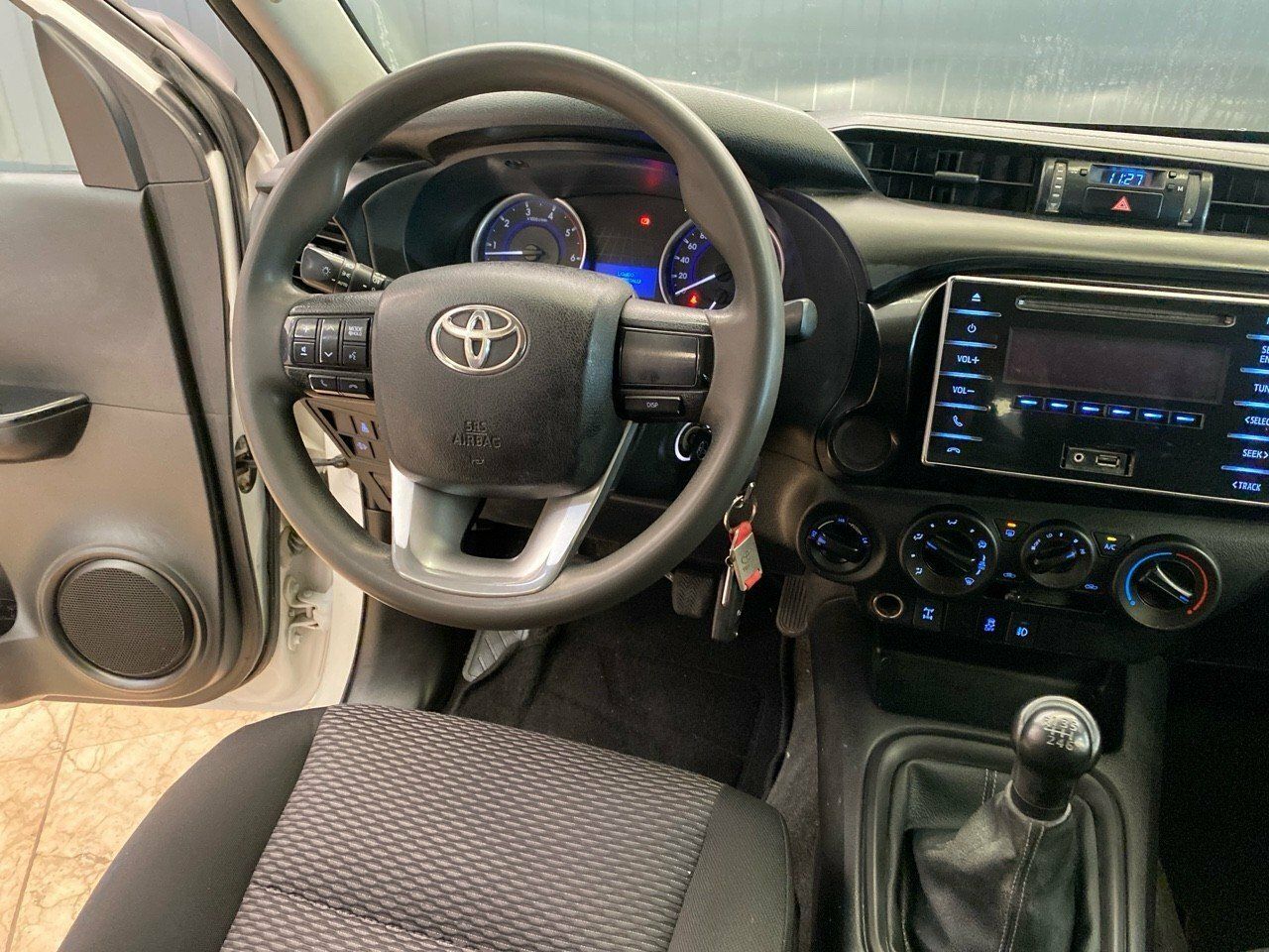 Foto Toyota Hilux 8