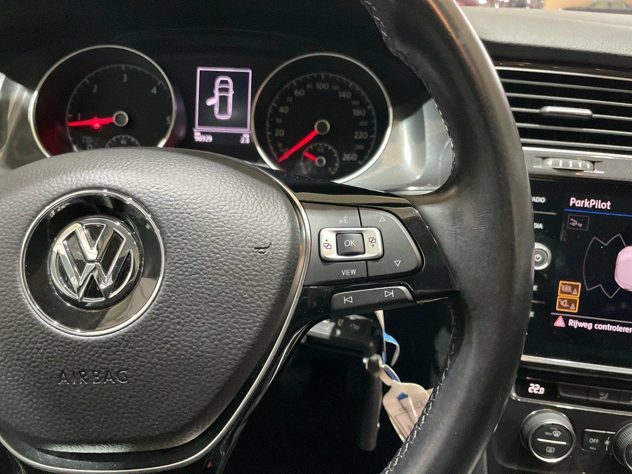 Foto Volkswagen Golf 13