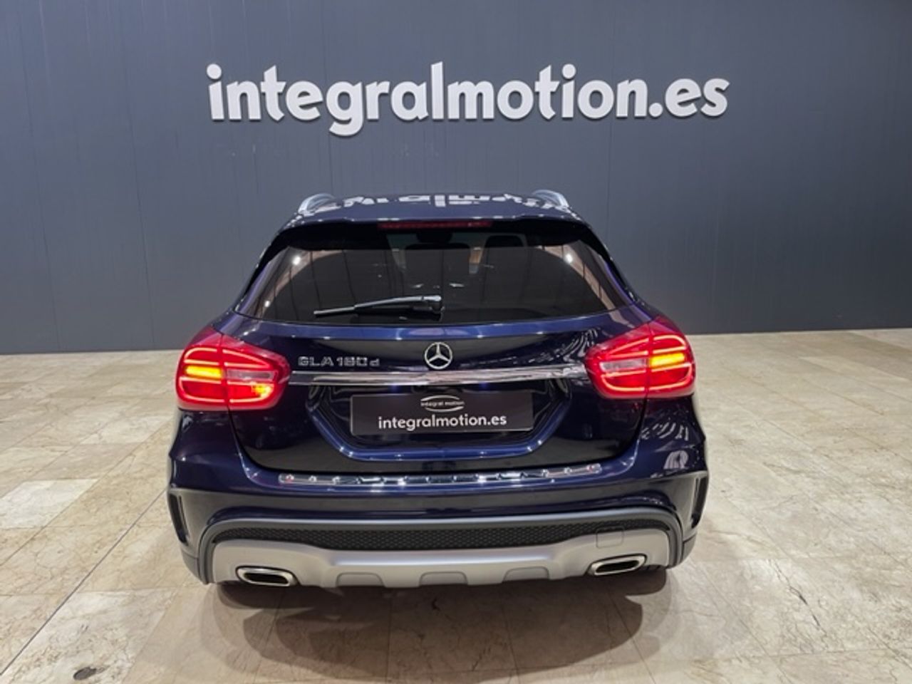 Foto Mercedes-Benz Clase GLA 15