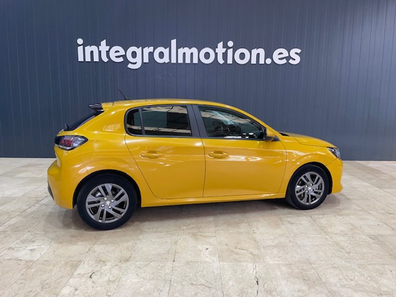 Foto Peugeot 208 13