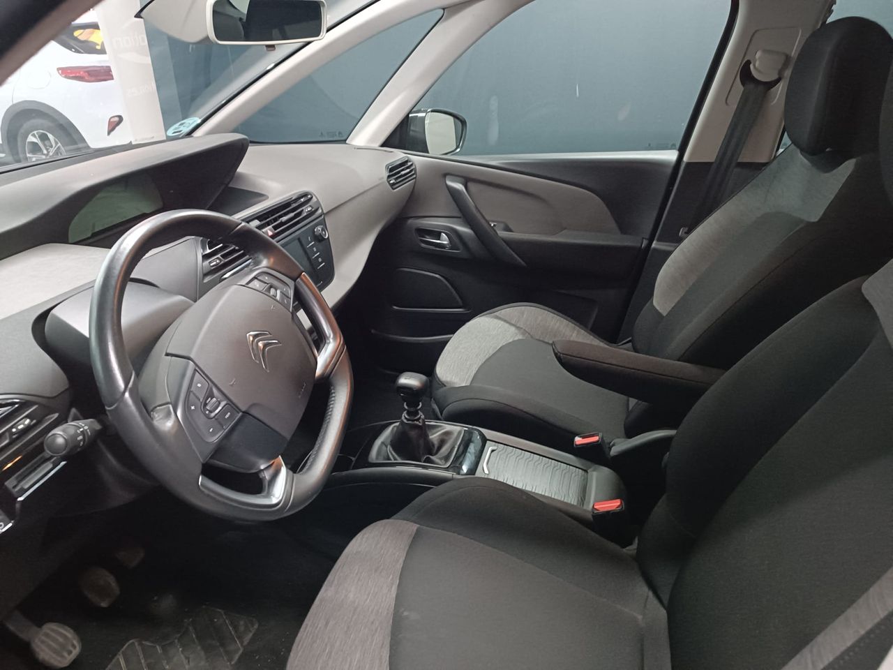 Foto Citroën Grand C4 SpaceTourer 6