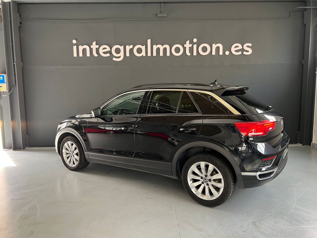 Foto Volkswagen T-Roc 6