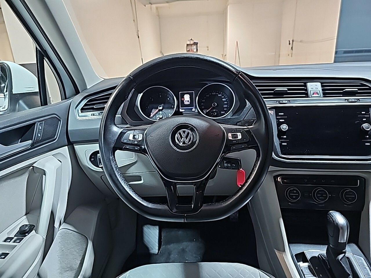 Foto Volkswagen Tiguan 11