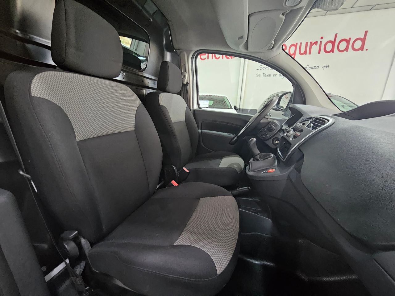 Foto Renault Kangoo 17