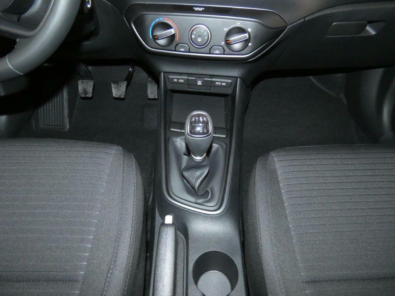 Foto Hyundai i20 16