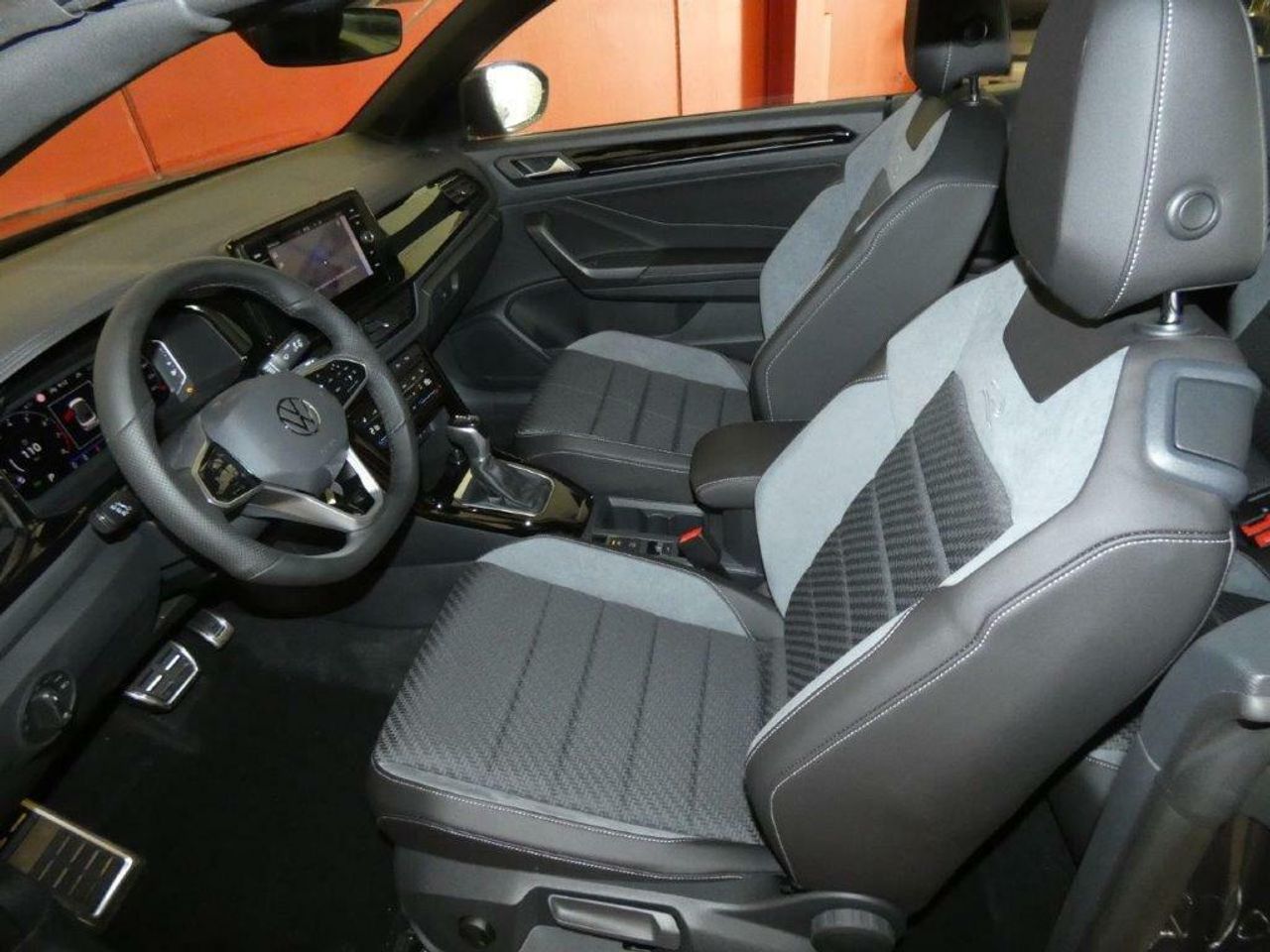 Foto Volkswagen T-Roc 33