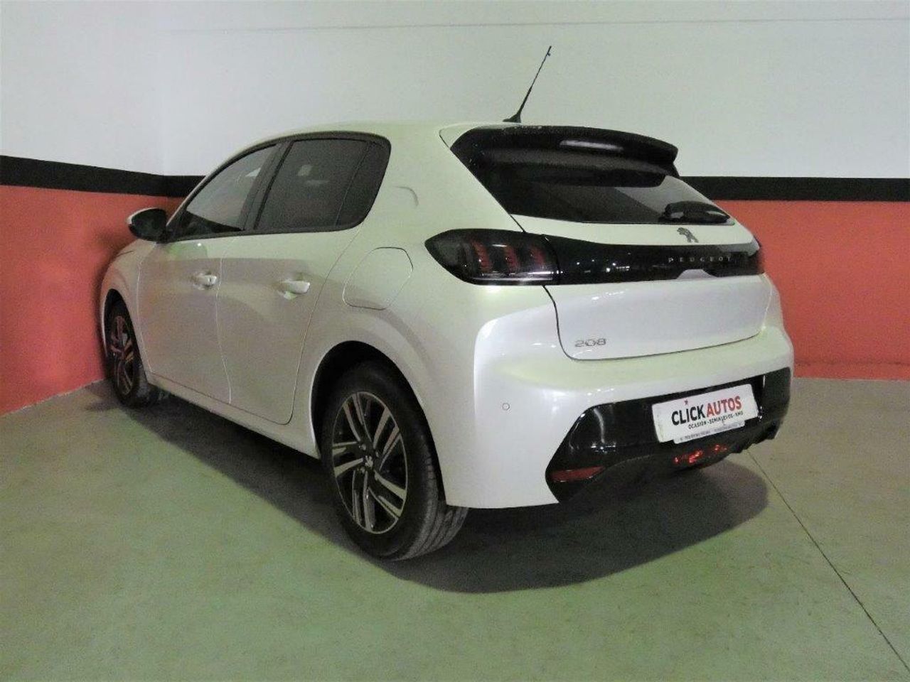 Foto Peugeot 208 7