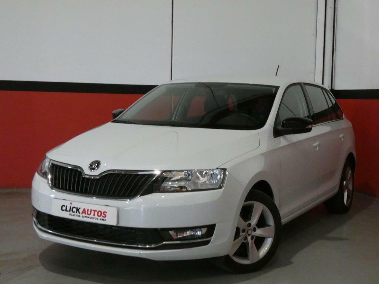 Foto Skoda Spaceback 1