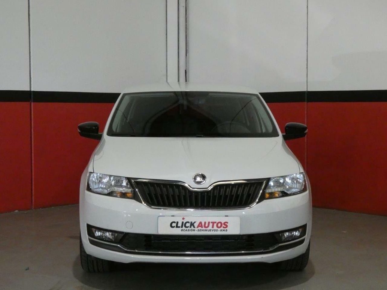 Foto Skoda Spaceback 2