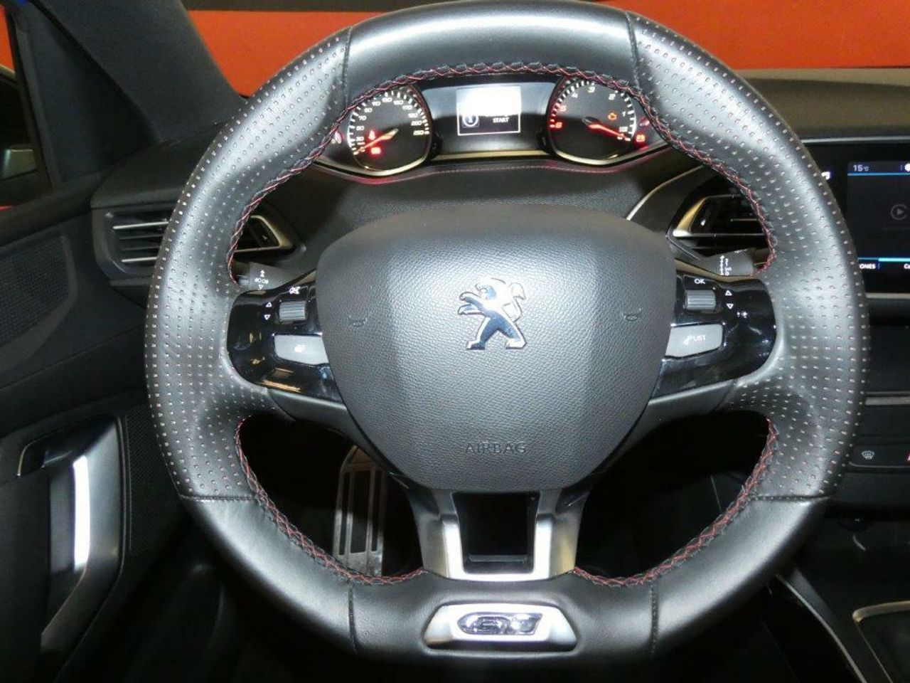 Foto Peugeot 308 9