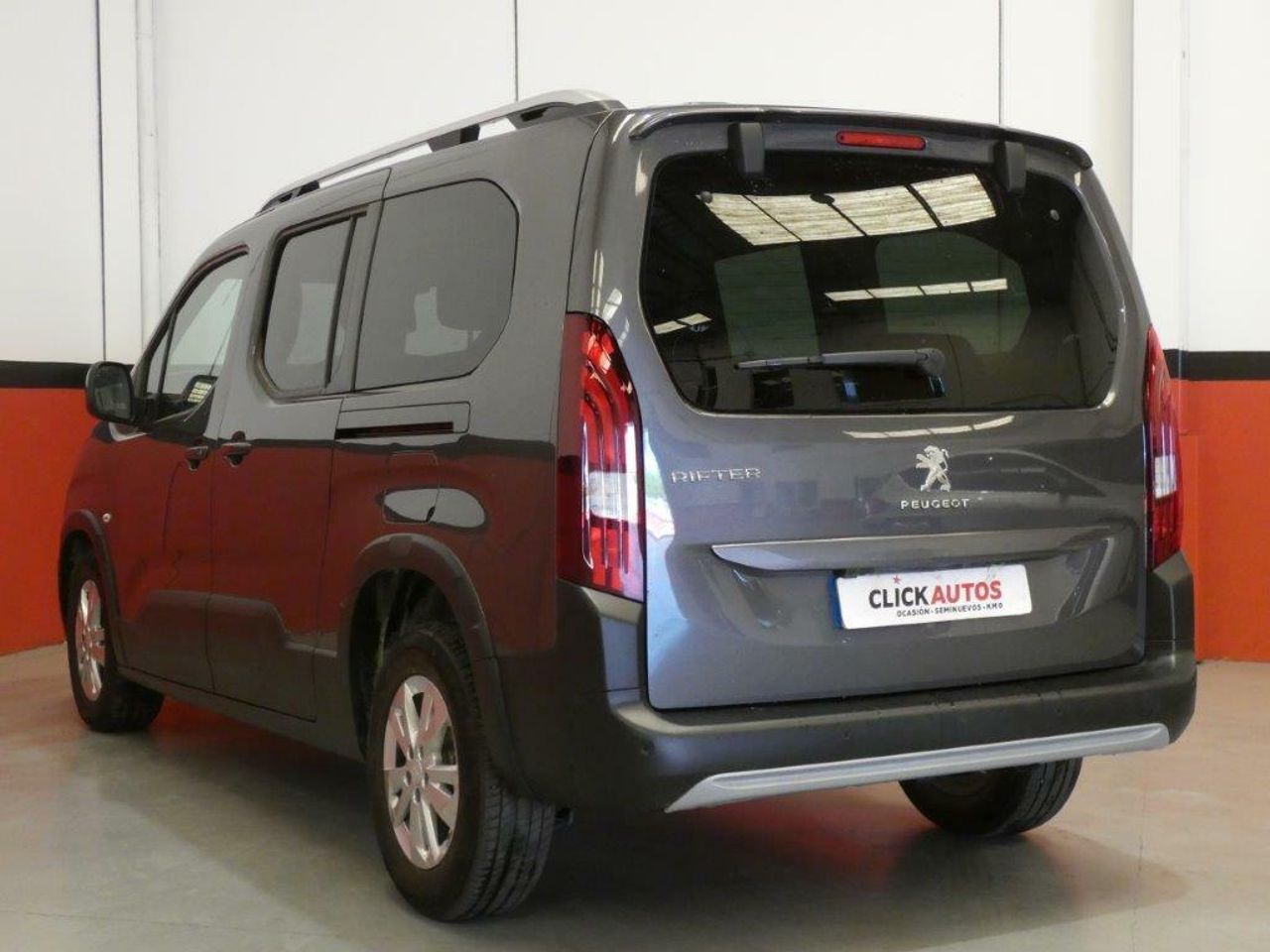 Foto Peugeot Rifter 8