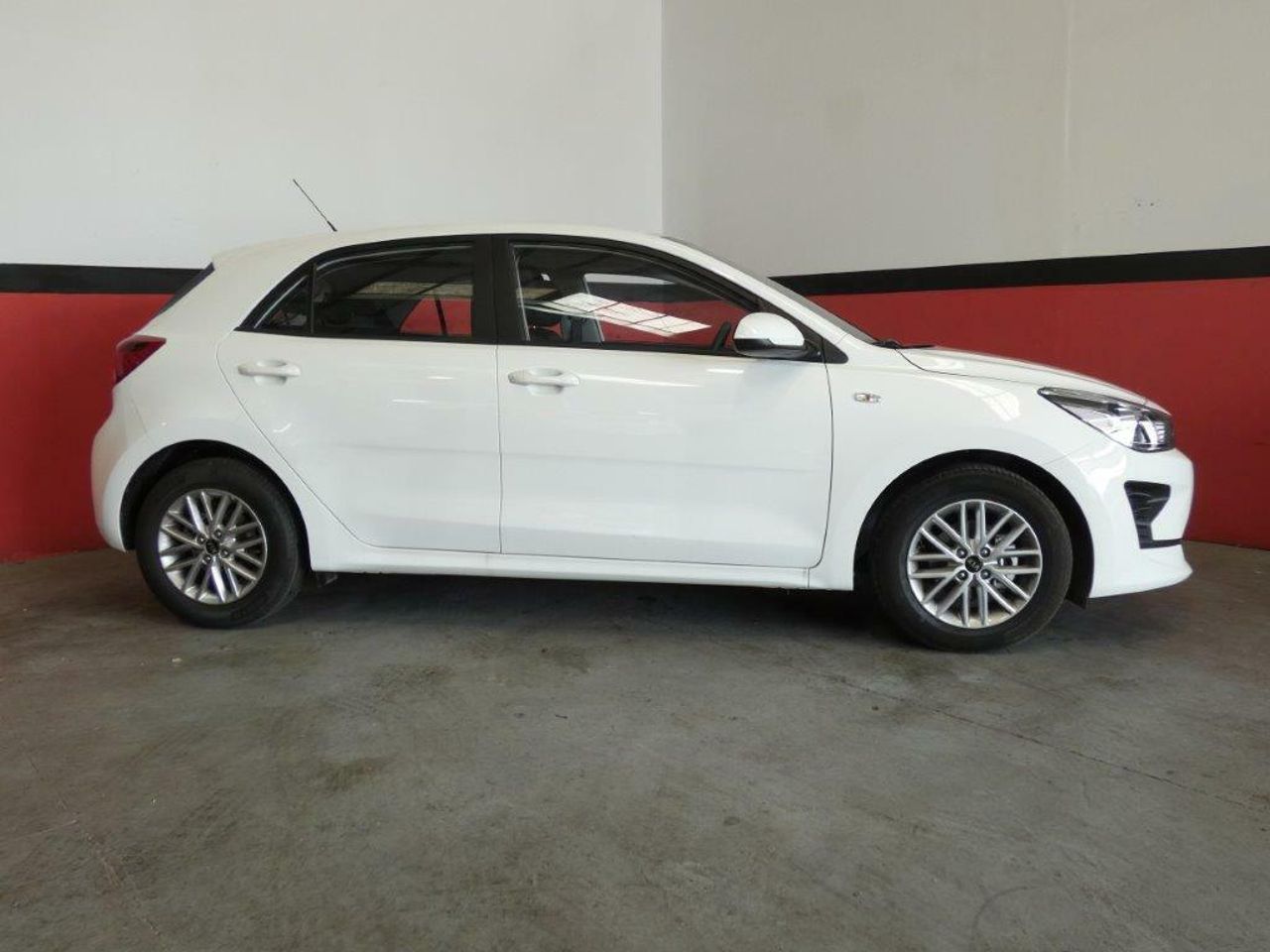 Foto Kia Rio 4