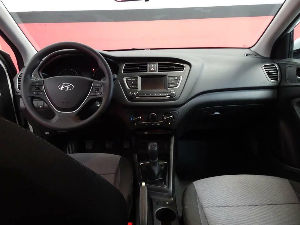 Foto Hyundai i20 9