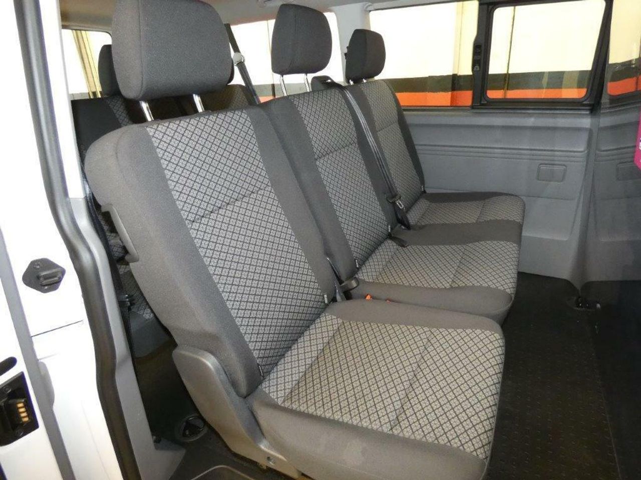 Foto Volkswagen Caravelle 12