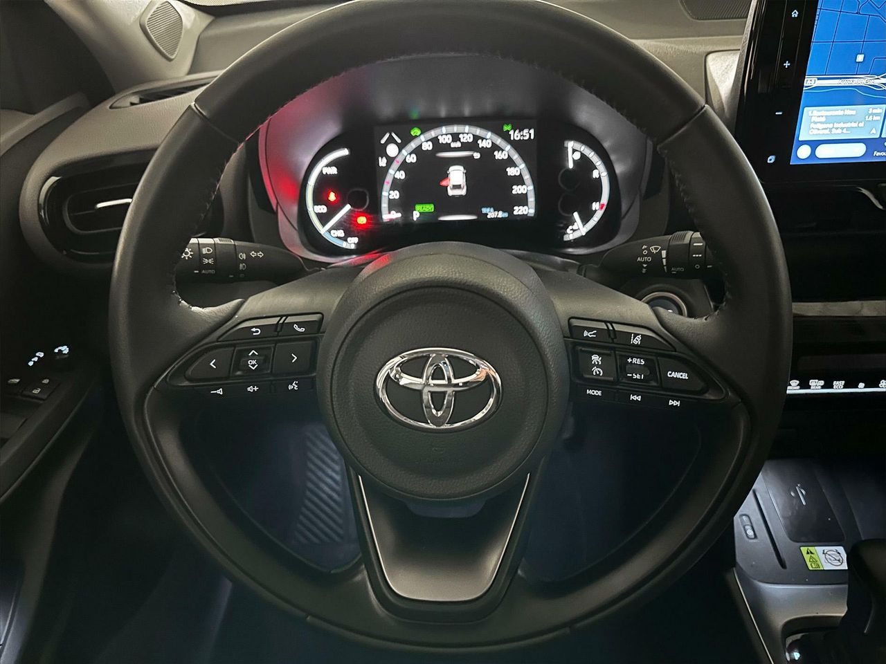 Foto Toyota Yaris 9