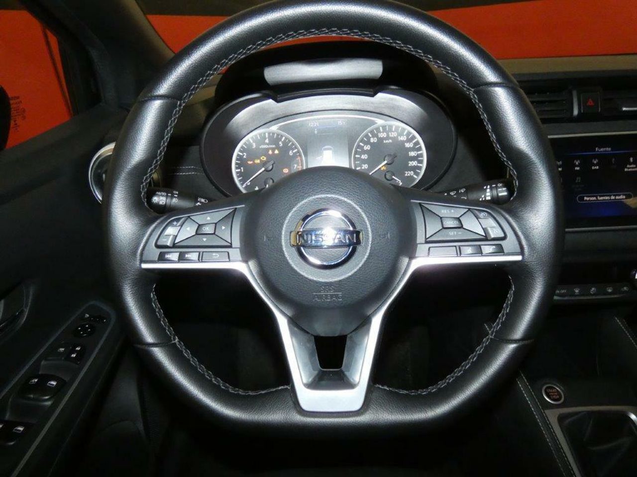 Foto Nissan Micra 9