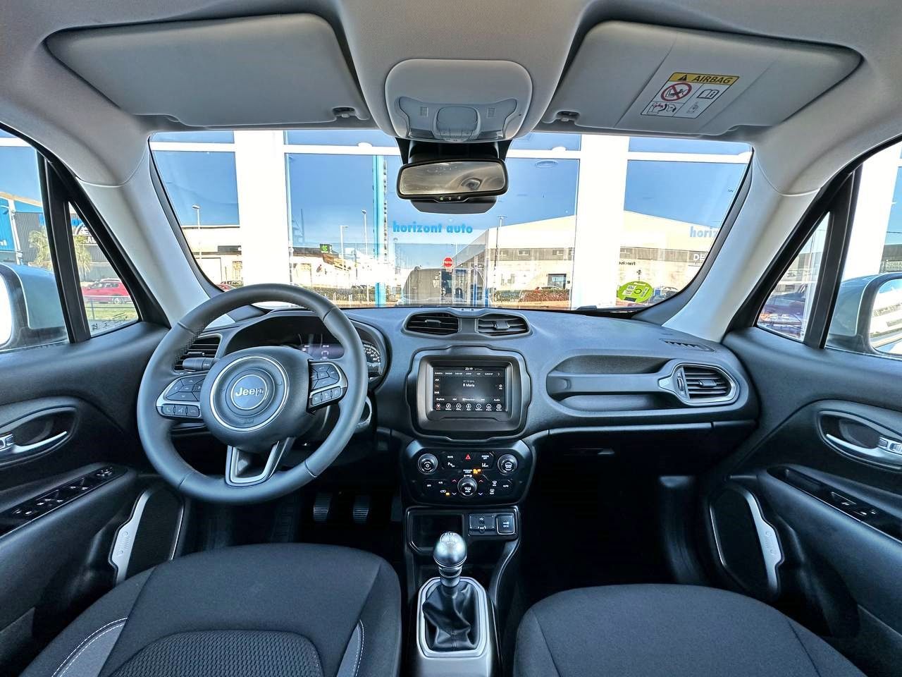 Foto Jeep Renegade 4