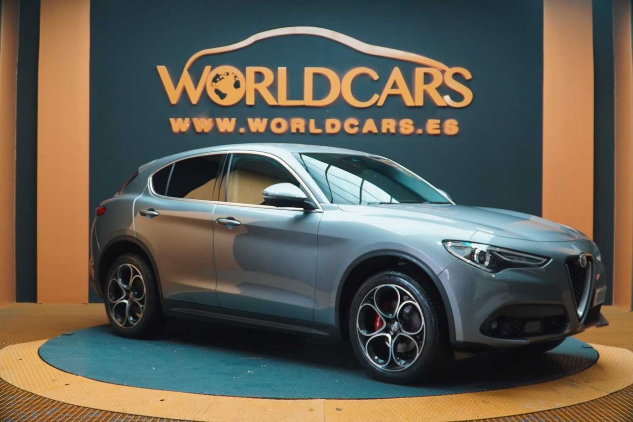 Foto Alfa Romeo Stelvio 3