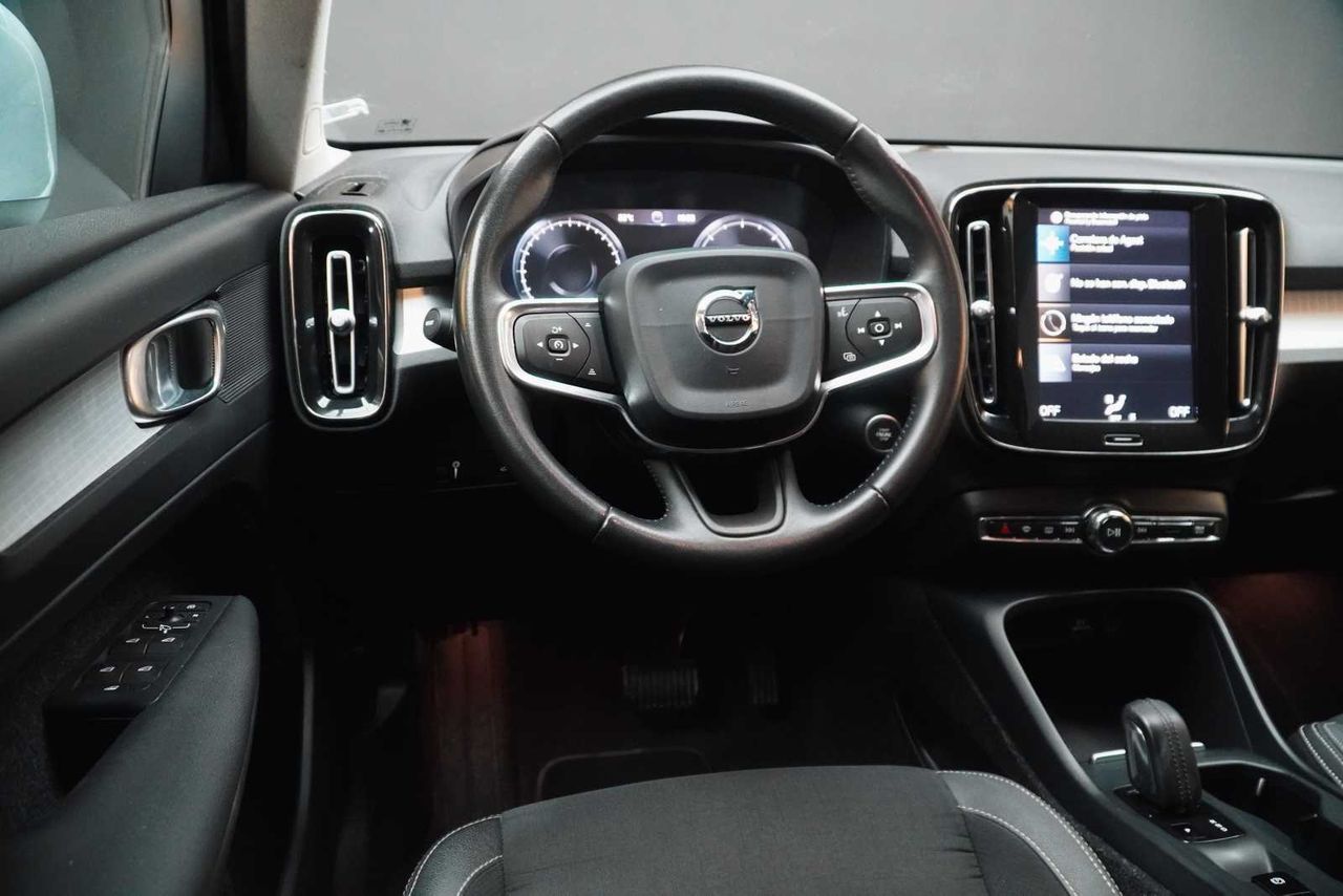 Foto Volvo XC40 13